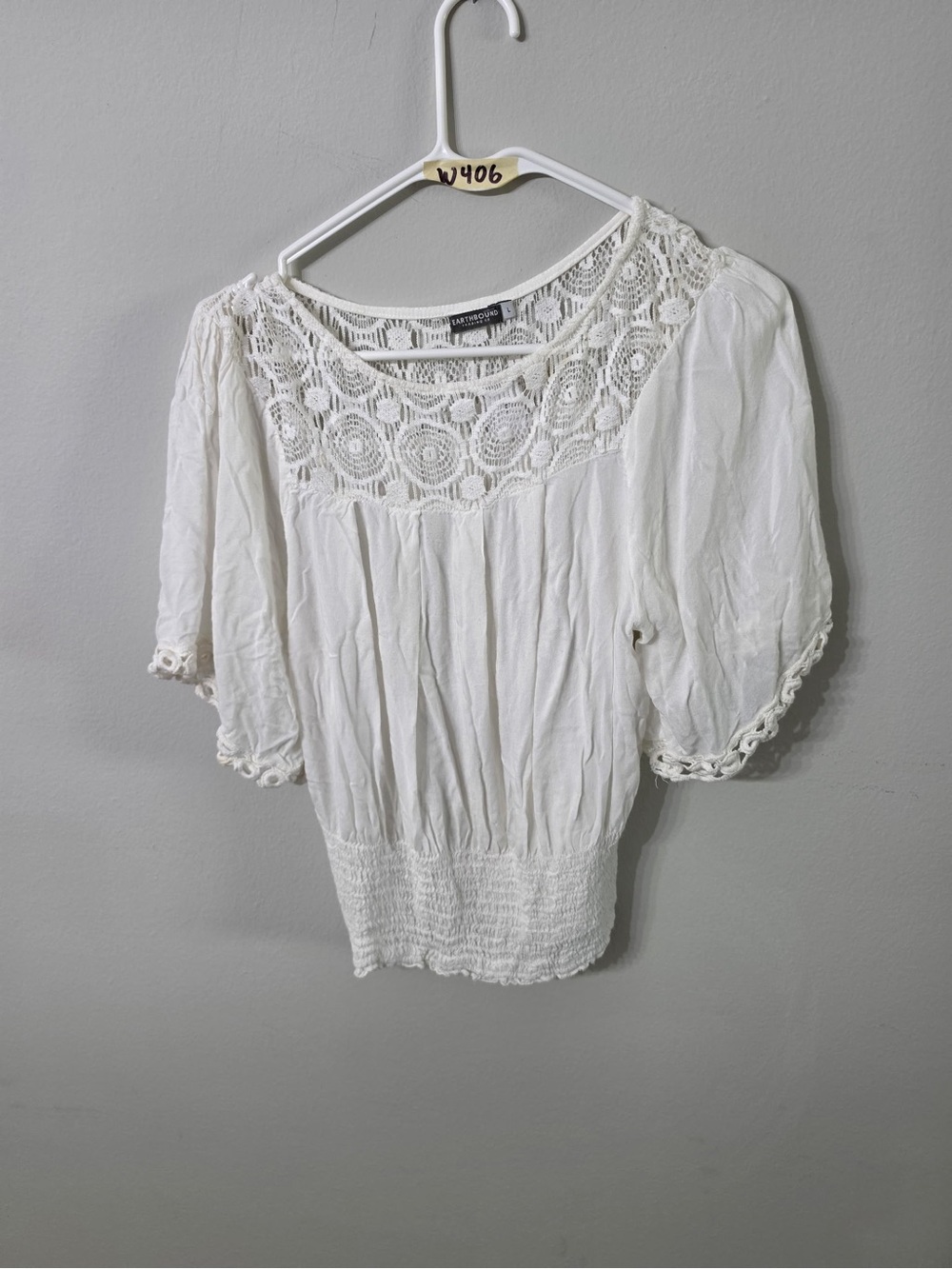 EARTHBOUND White Crochet Yoke Peasant Blouse